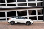 Toyota C-HR 2017 года (ZA)